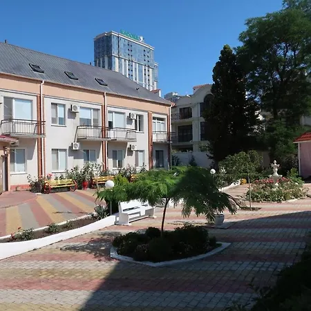 Sartus Hotel *